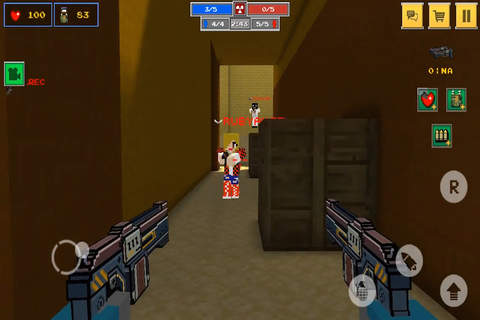 Pixel Z Hunter - Survival Shooter Mini Block Game with Multiplayer screenshot 3