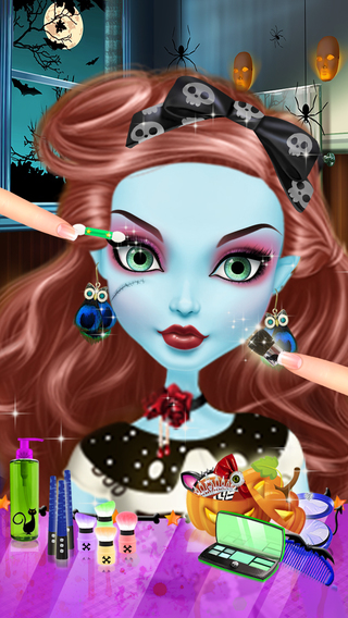 Queen Makeover - Zombie Doll
