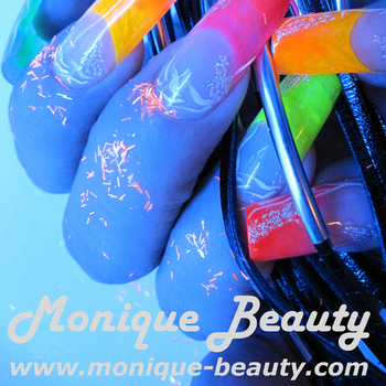 Monique Beauty LOGO-APP點子