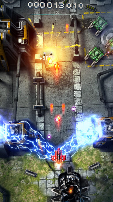 Screenshots of Sky Force 2014 for iPhone