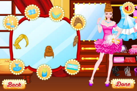 Shoulder Dresses Up Game - náhled