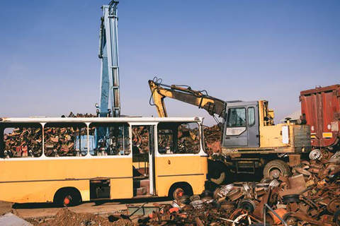 Car Junkyard Escape - náhled